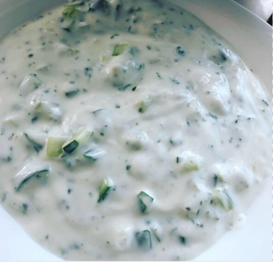 Turkish Yogurt Sauce (Caçık)